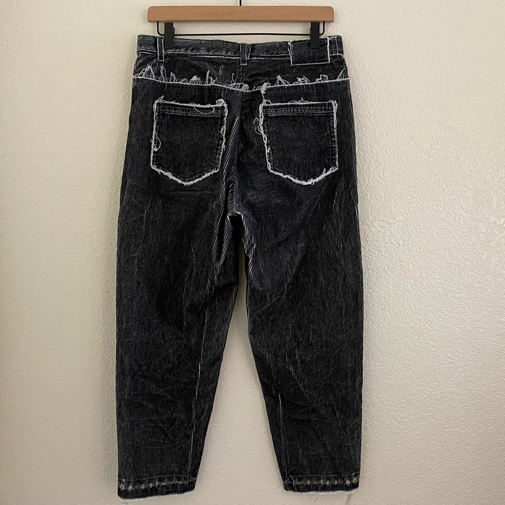 JNBY Women’s Cropped Corduroy Distress Pants Black - Picture 3 of 8